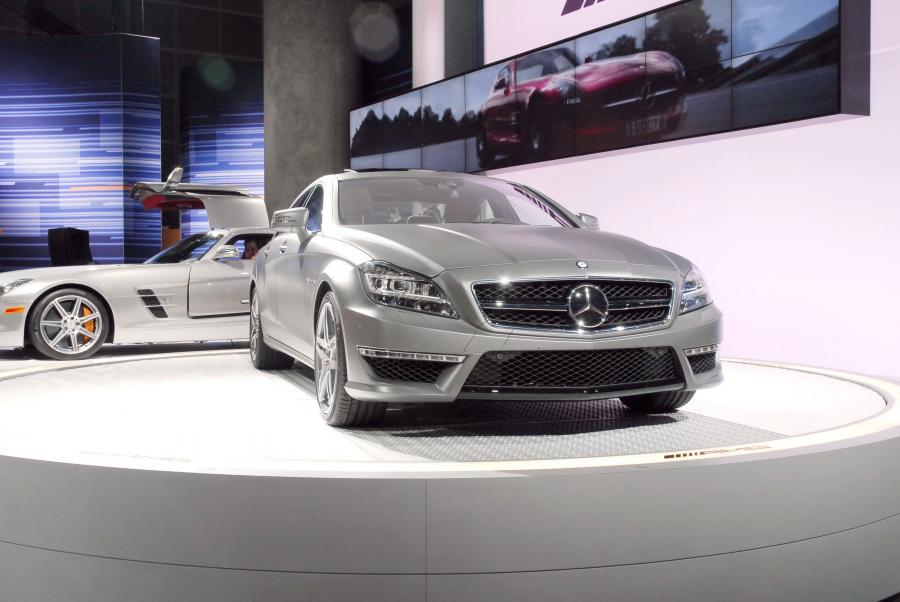  Mercedes-Benz CLS63 AMG 2011 года  (фото 154 из 199)